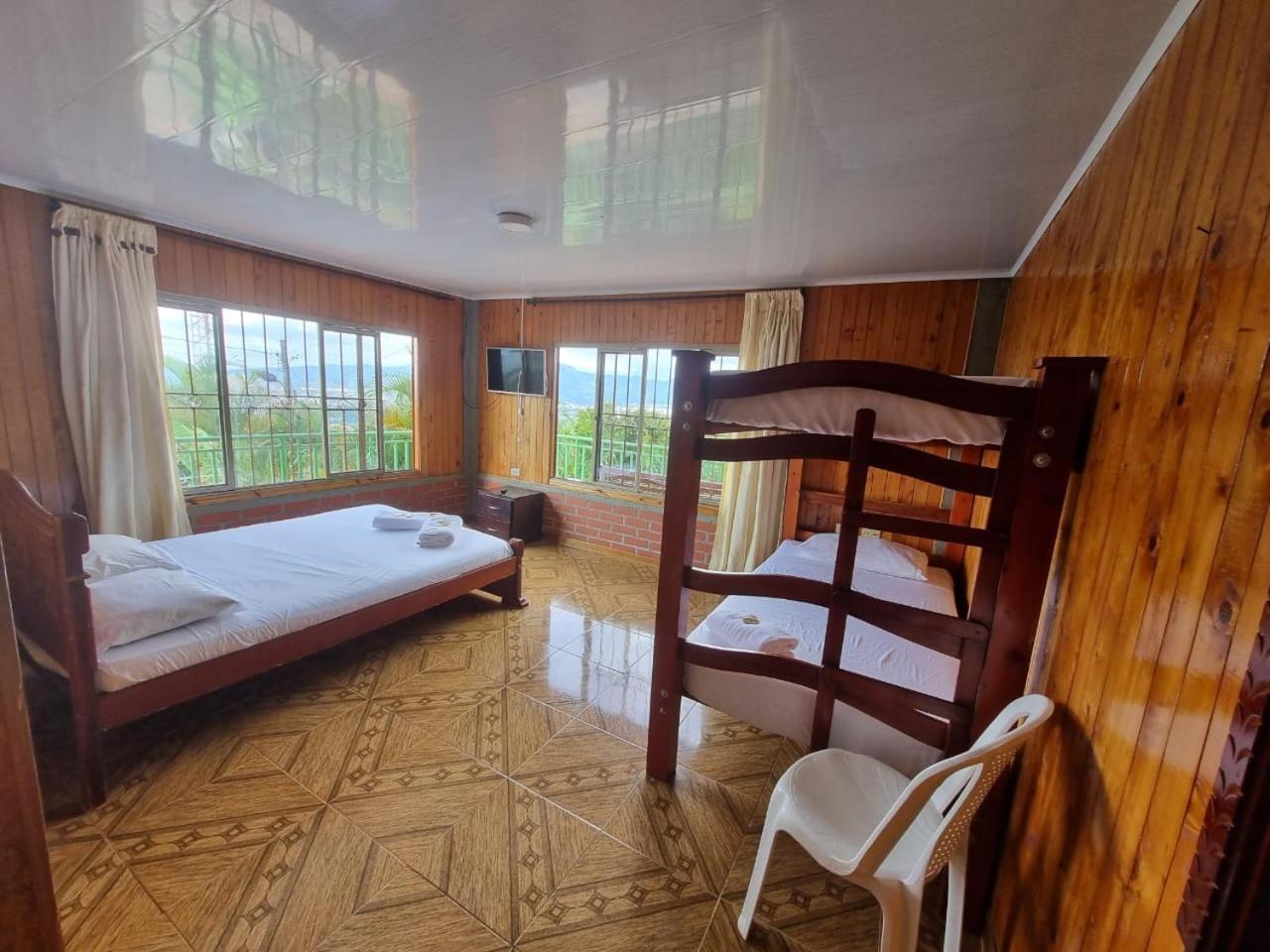 Eco Hotel La Selecta Pereira Exteriör bild